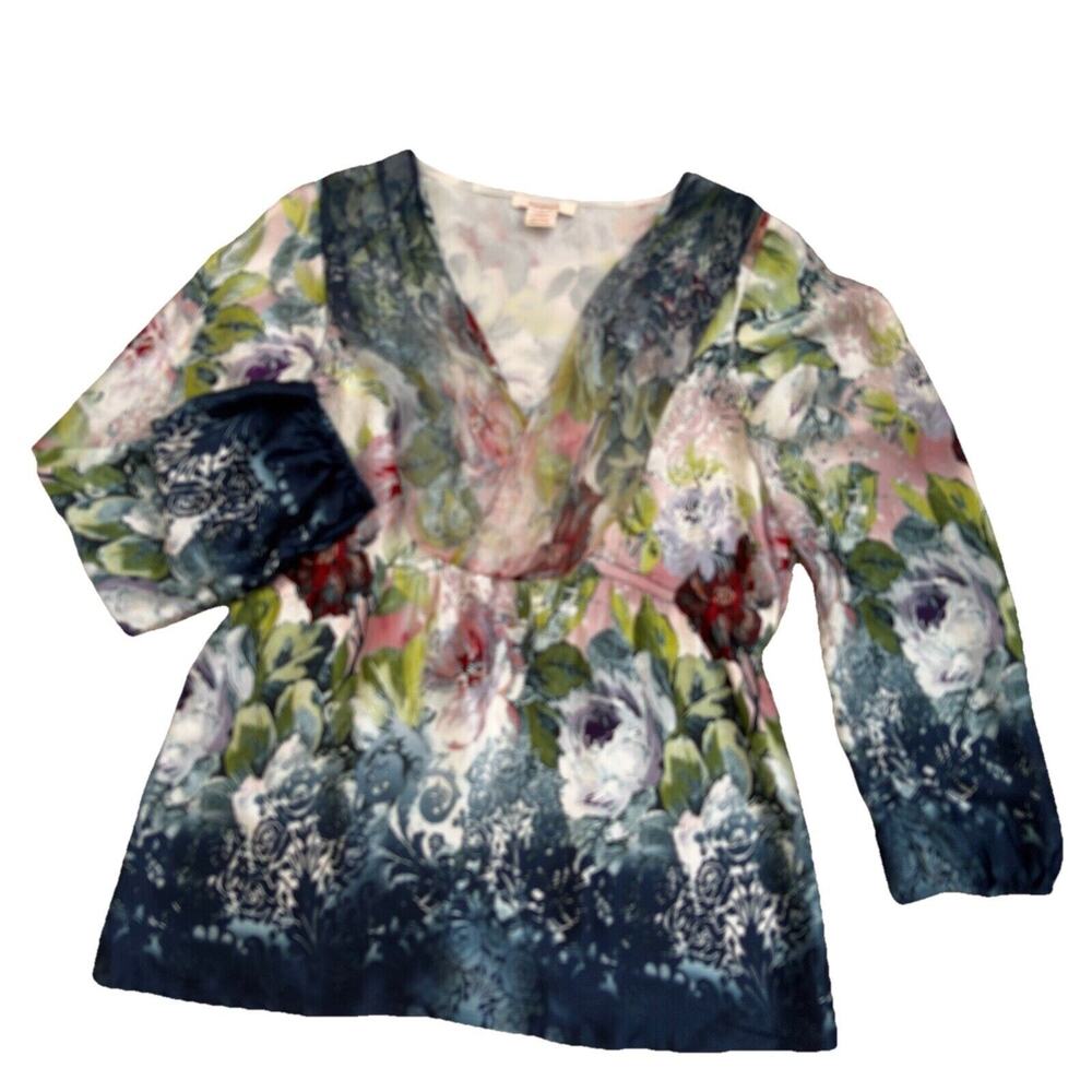 Sundance 100% Silk Top Women's Size Small Blouse Long Sleeve V-Neck Lined Floral
